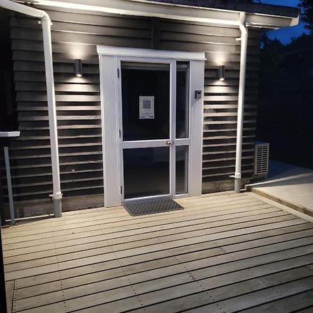 Sleepout Hideaway Daire Rotorua Dış mekan fotoğraf